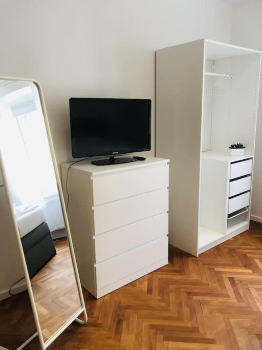 Fewo Kuferzeile Gmunden Seenaehe Buitenkant foto